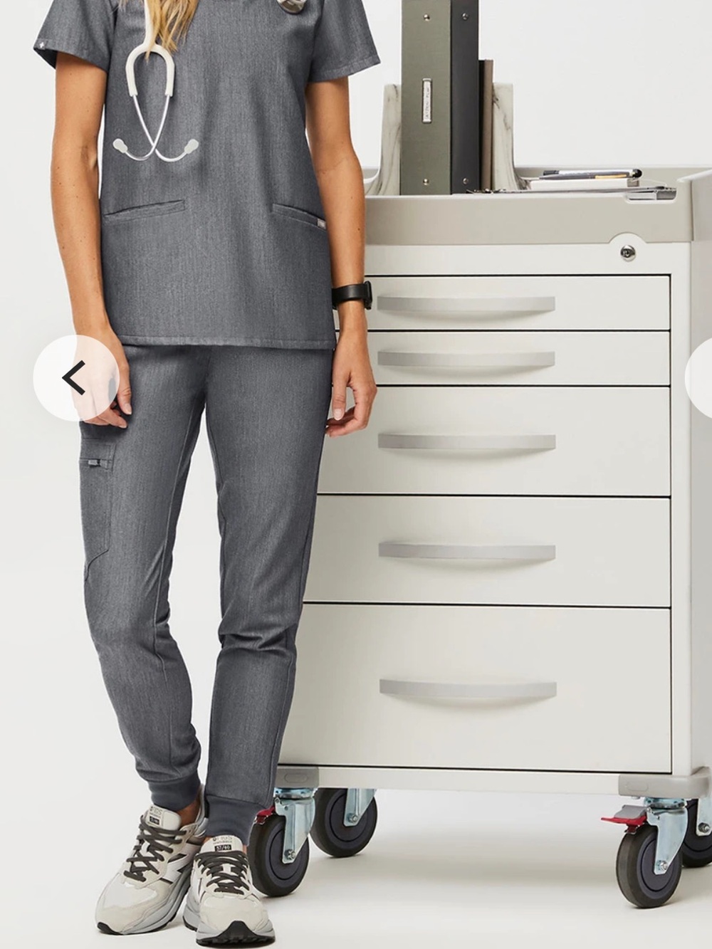 Figs Heather Graphite Scrub set. Top and joggers Xxl top XL bottom